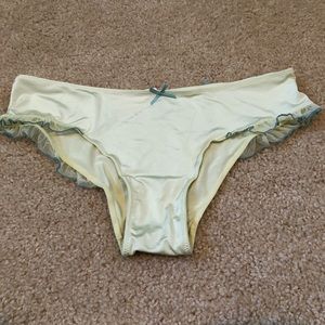 Victoria Secret Cheeky Panties